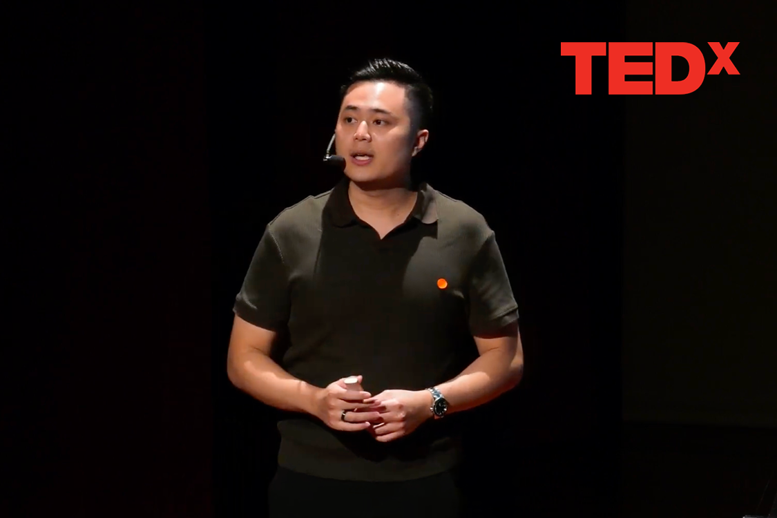 TEDxYouth talk by Chao Dong Choong on the gamble of opportunity